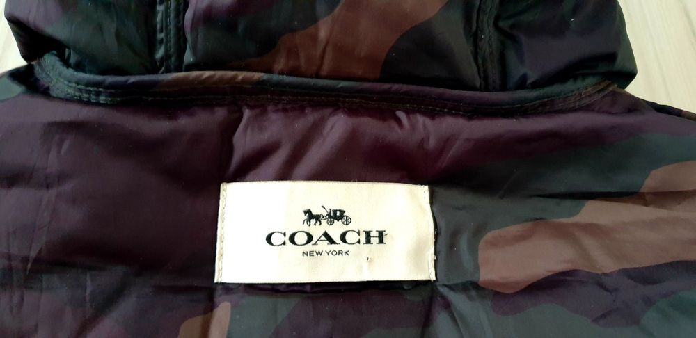 COACH Camo Womens Down Jacket Size L  ОРИГИНАЛ Дамско Зимно пухено Яке