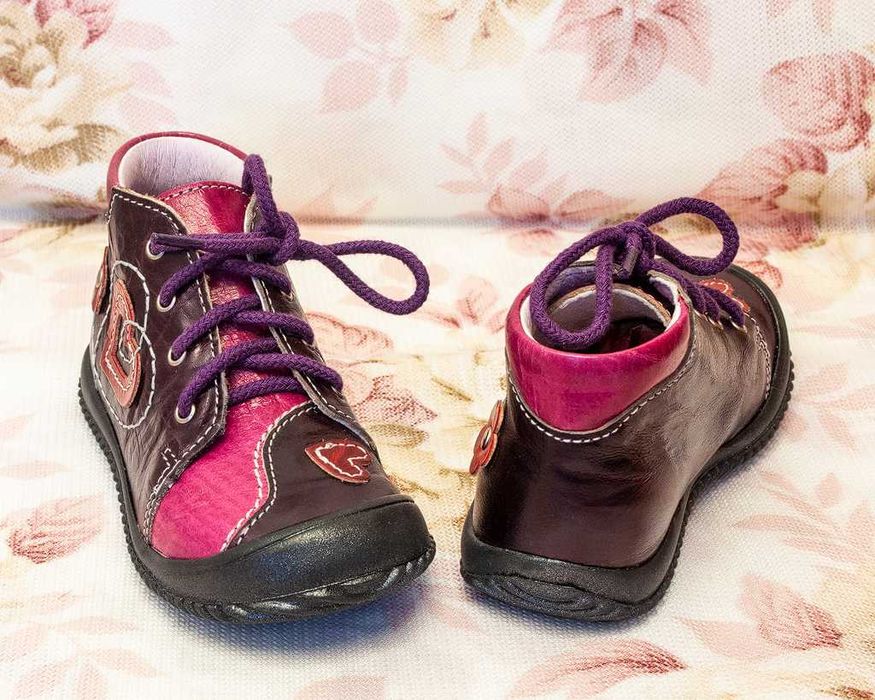 Маркови детски боти номер 22