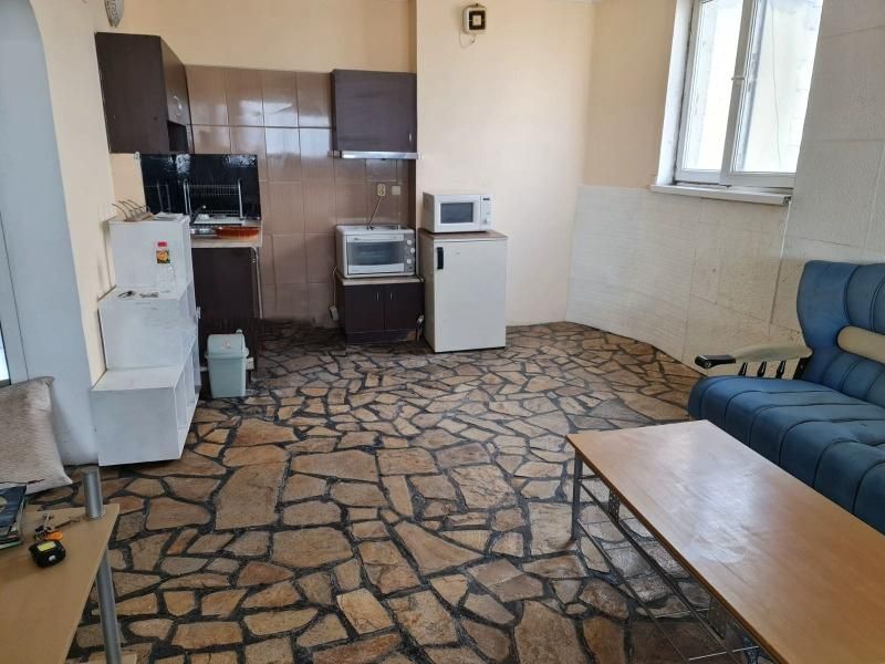 Дава се под наем Мезонет в София, Младост 1 - 100 кв.м за 458.49 € - Снимка #1