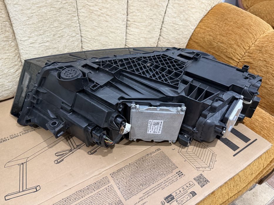 Faruri, Far stanga / Far dreapta Audi Q7 4M 2015-2020