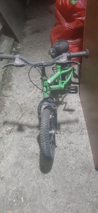 Bicicleta copii cu roti ajutătoare