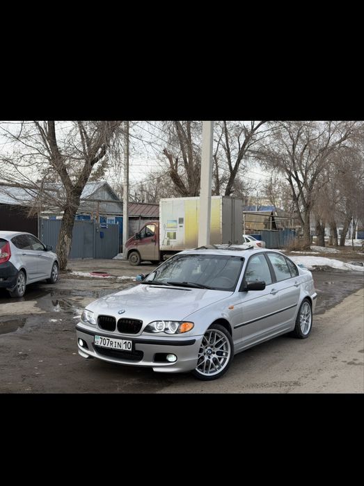 Продам BMW E46 рест