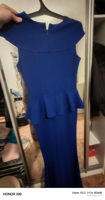 Платье вечерний продам