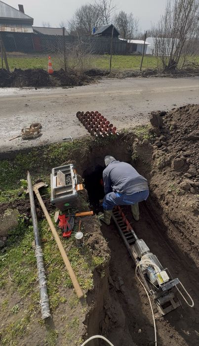 Subtraversare drumuri asfaltate sosele bransament apa curent electric gaz canal etc