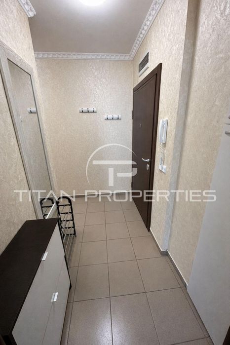 Тристаен за продажба в кв.Кръстова вада