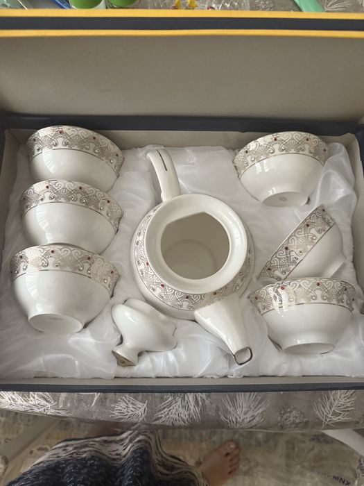 Новый чайный сервиз в коробке