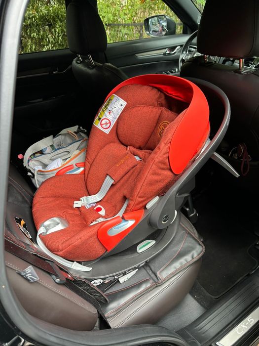 CYBEX Cloud Z plus Platinum + baza isofix 360
