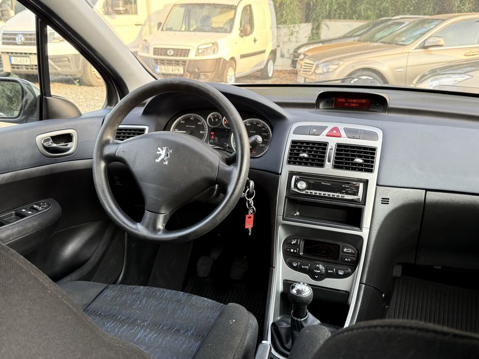 Peugeot 307 HDI • 2005 • 2.0 Diesel • Manual