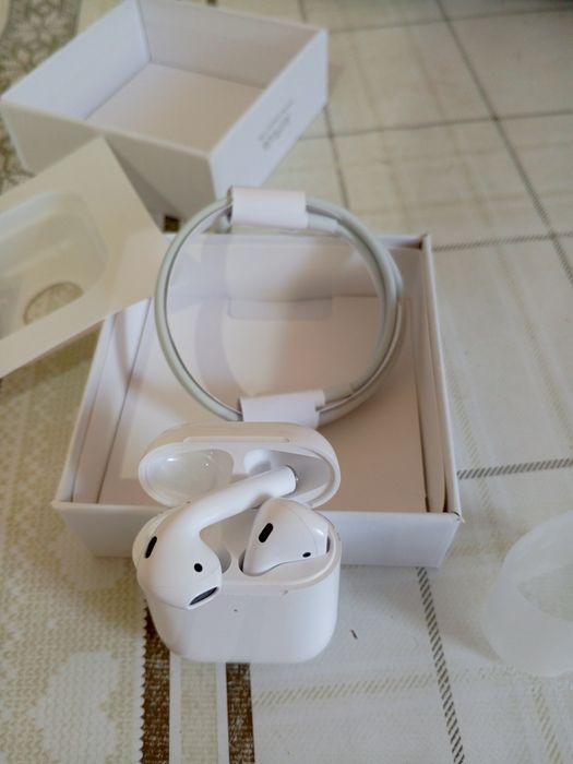 AirPods Wireiess Charging Case