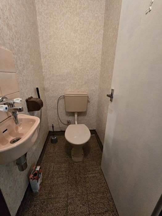 Дава се под наем Тристаен апартамент в София, Стрелбище - 95 кв.м за 648.21 € - Снимка #13