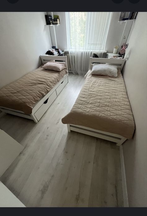 Кровати с матрасами