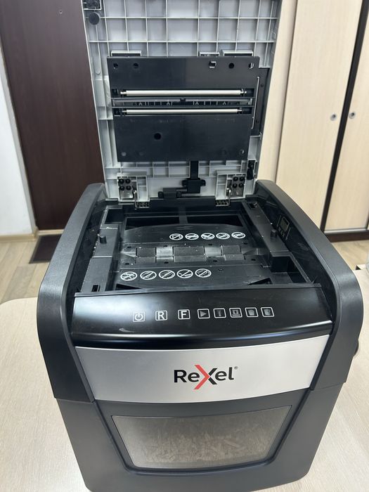 Шредер Rexel Optinum 45X + допълнителни части