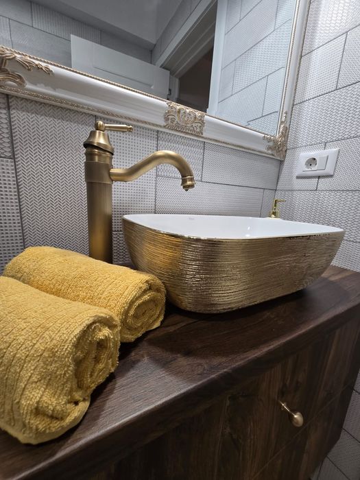 De închiriat apartament tip studio bulevardul Dem Rădulescu