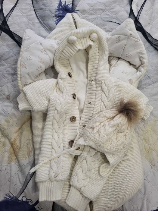 Продам конверт на выписку зимний