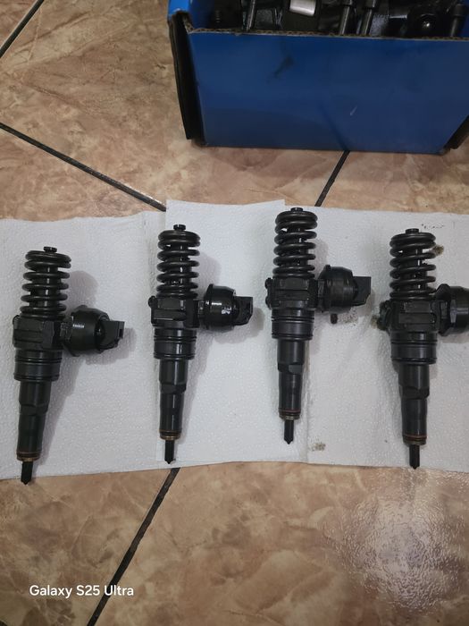 Injectoare 1.9 105 cp