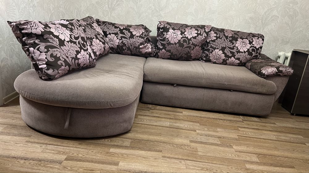Продам Угловой диван