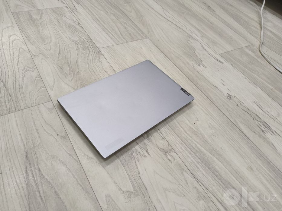 Lenovo IdeaPad S340 13IML i3-10110U 8GB 256GB SSD 13.3 FHD
