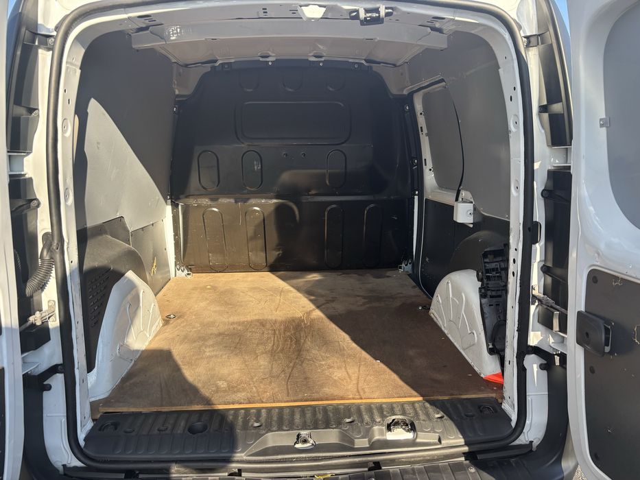 Mercedes citan 109 1.5cdi 6 viteze 2022 posibilitate rate