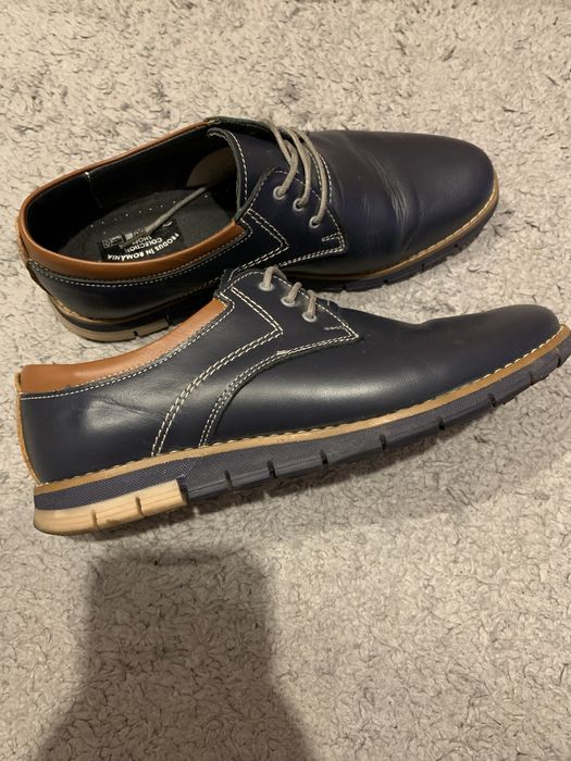 Pantofi bărbătești