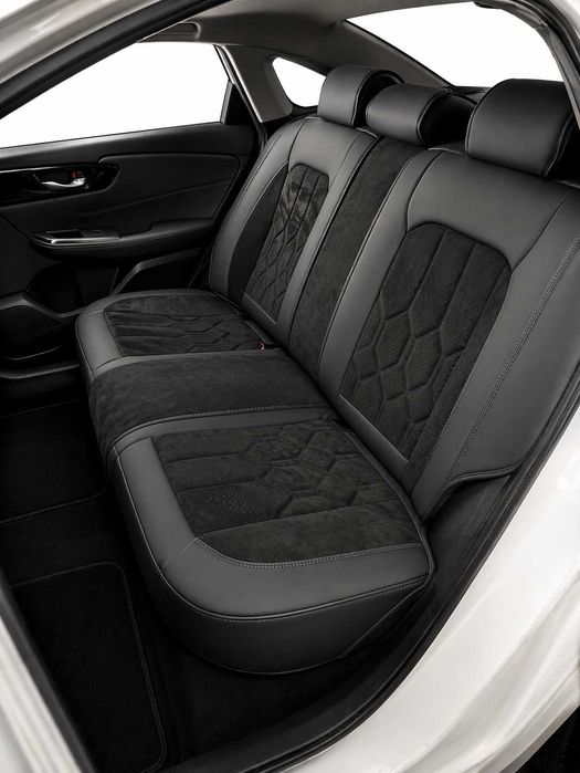 Комплект луксозна универсална тапицерия еко кожа и алкантара - черно-сива или черно-бяла