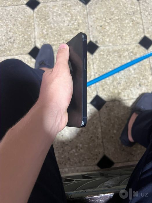 iPhone 13 128GB Midnight (Не вскрывался, оригинал)