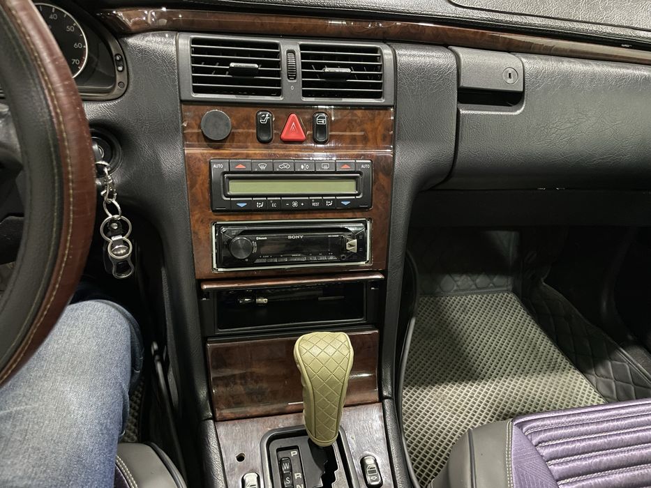 Mercedes w210 срочно