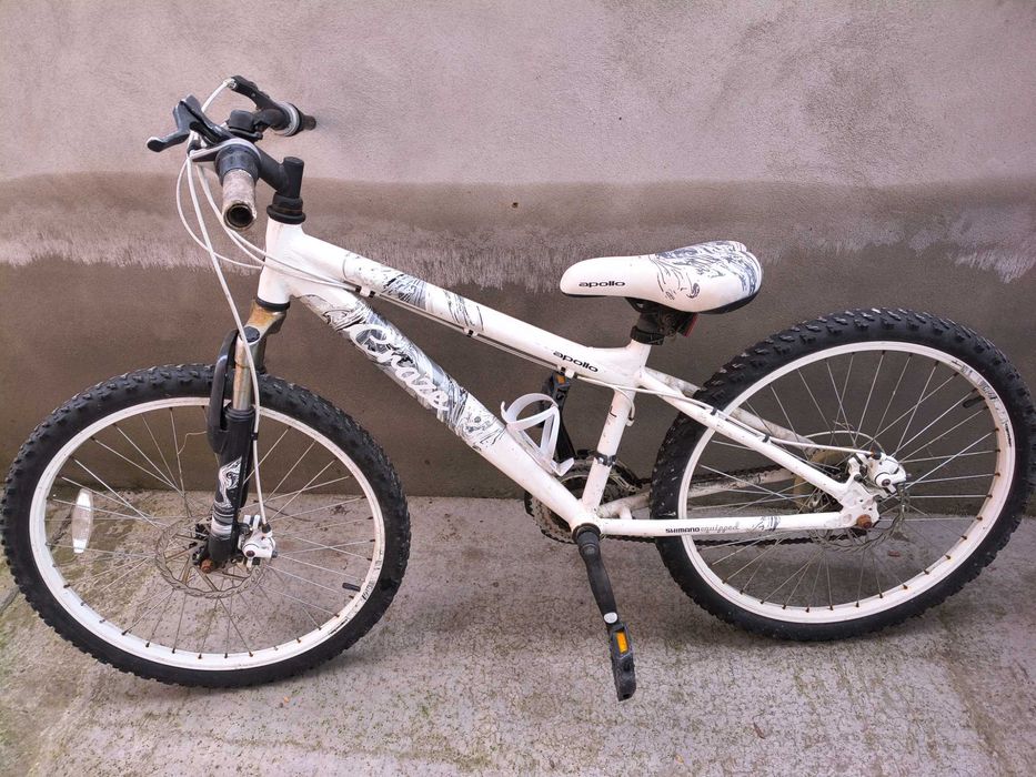 Biciclete mici și mari