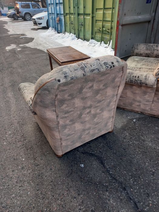 Продам диван и кресло