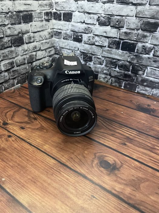 Фотоаппарат Canon E2000D