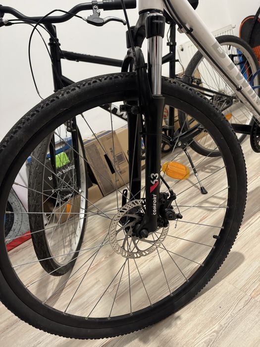 Bicicletă polivalentă Riverside 500 alba, marime L, roti 29