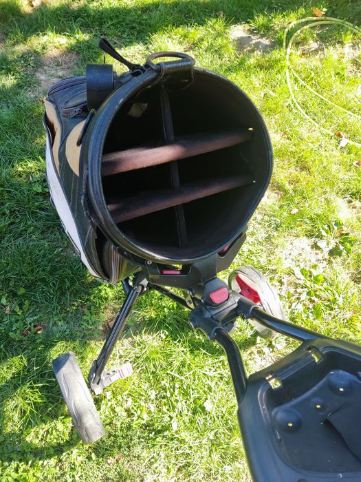 Количка за стикове за голф