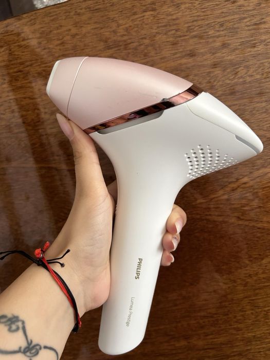 Фотоепилатор PHILIPS