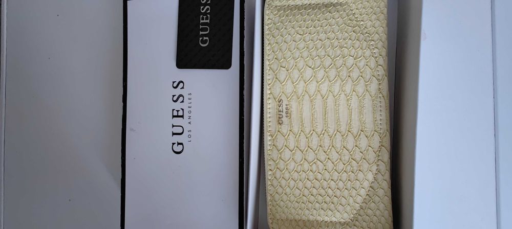 Ново оригинално Guess портмоне