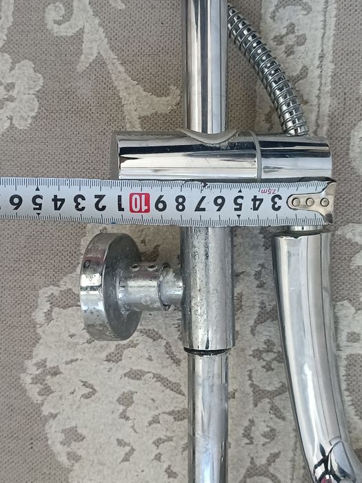 Смеситель для ванны со стойкой