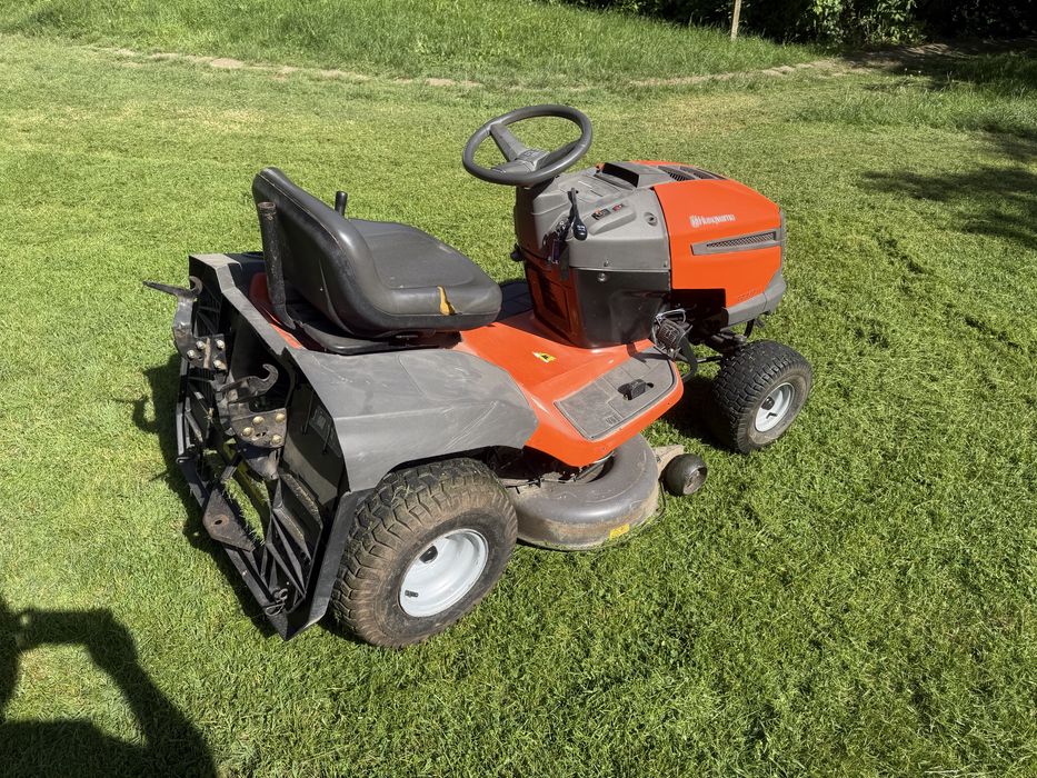 Трактона косачка Husqvarna TC138