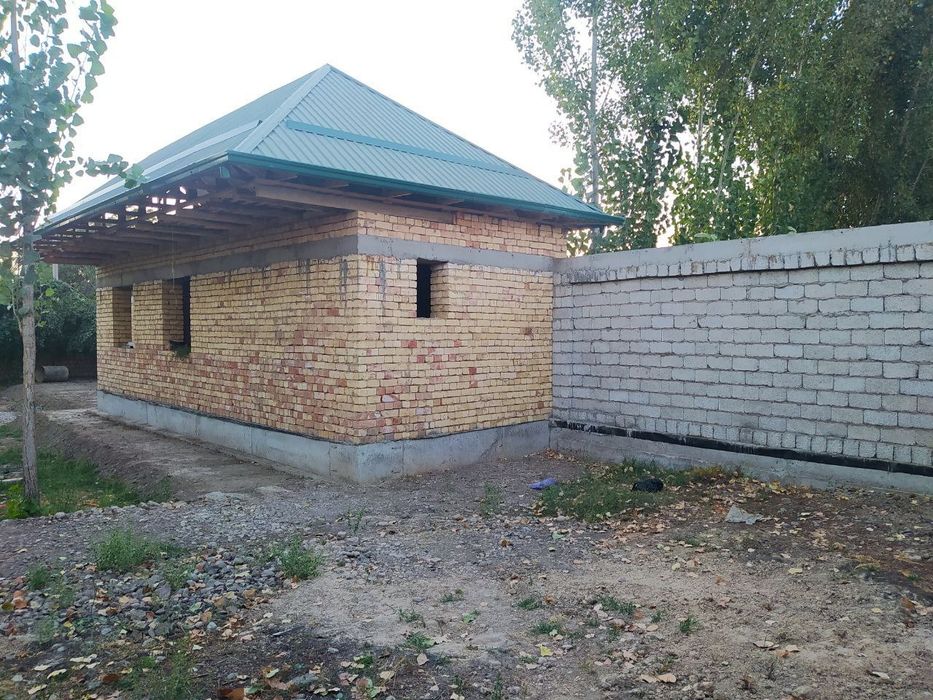 Sirdaryo shahrida uy sotiladi, endi yangi NARXDA!