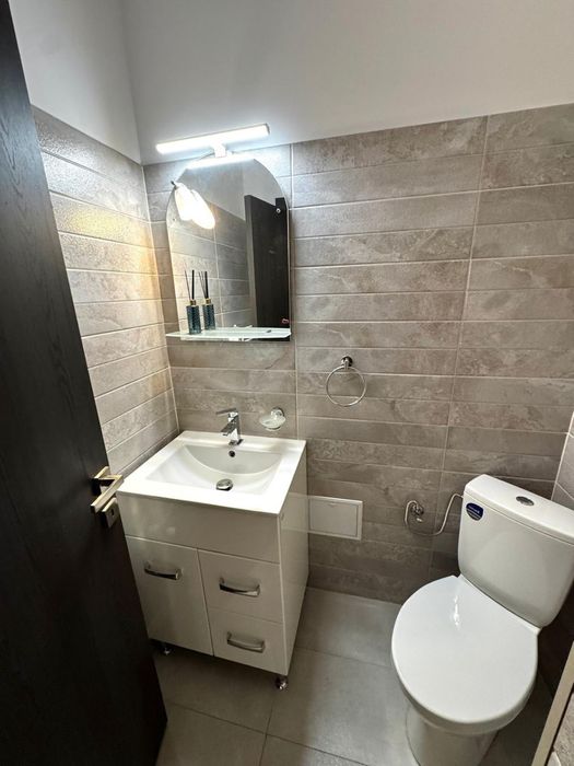 Central Trezorerie vedere la mare 80 m!