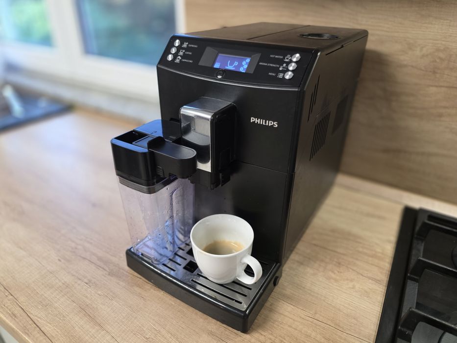 Espressor Philips EP3550 aparat automat cafea espresor saeco