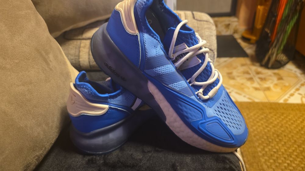 Adidași Adidas stare perfecta