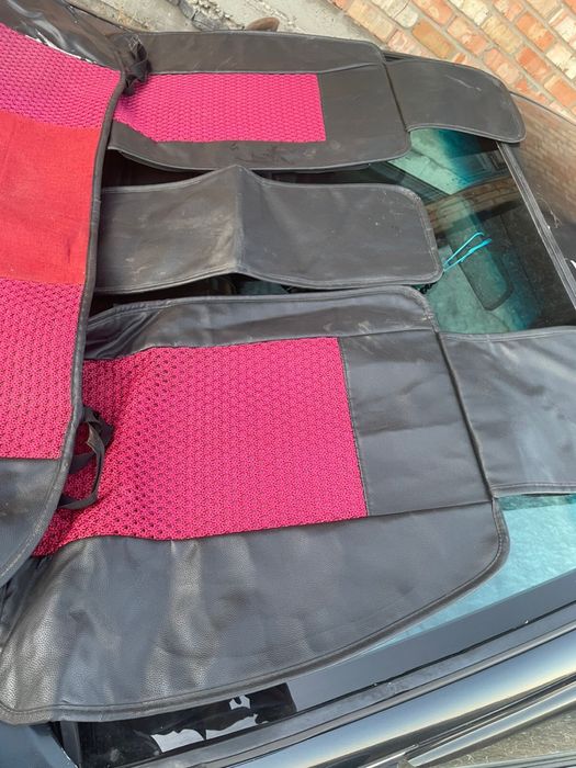 Чехлы на автомобиль