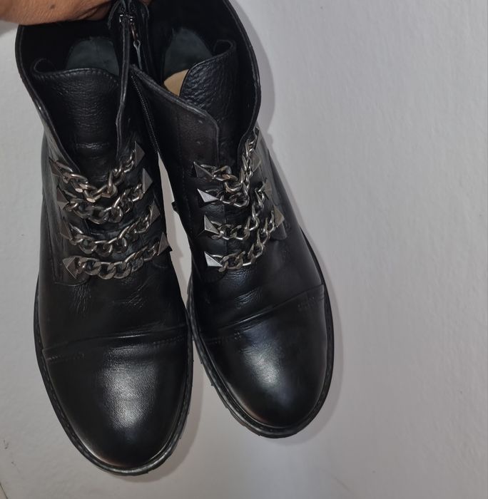 Bocanci de piele Schutz