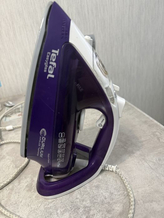 Продам Утюг TEFAL