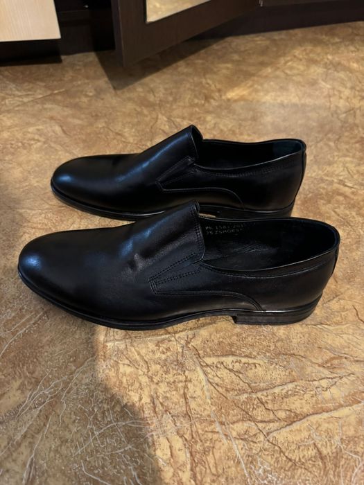 Мужские туфли новые