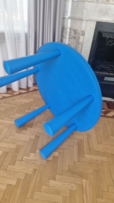 Продам детский стол и стульчик IKEA