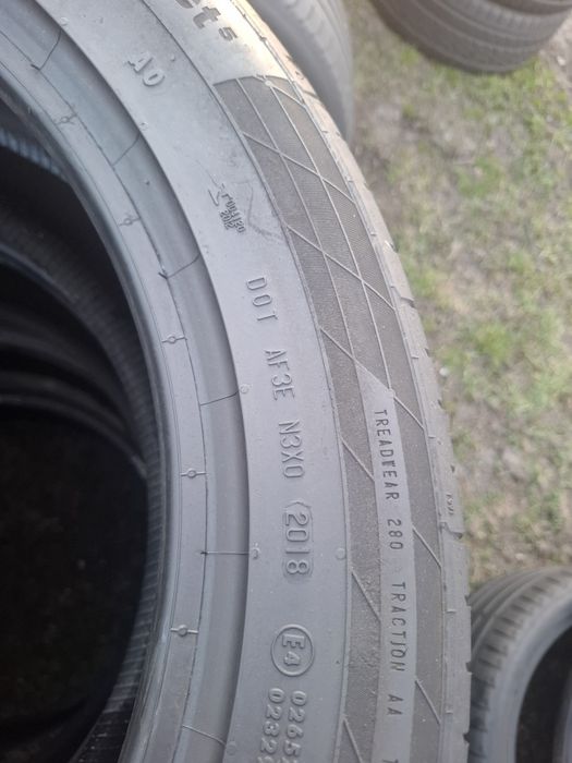 Vand set 4 anvelope 255 45 19 continentalal de vara bune