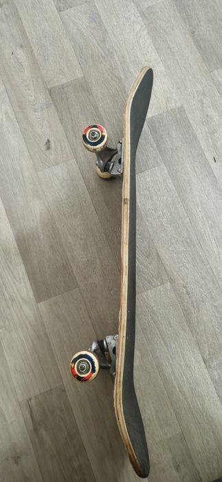 продам скейтборд