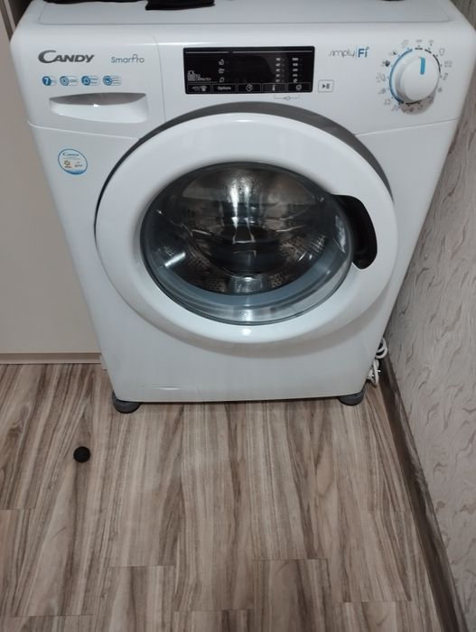 Продавам пералня Канди