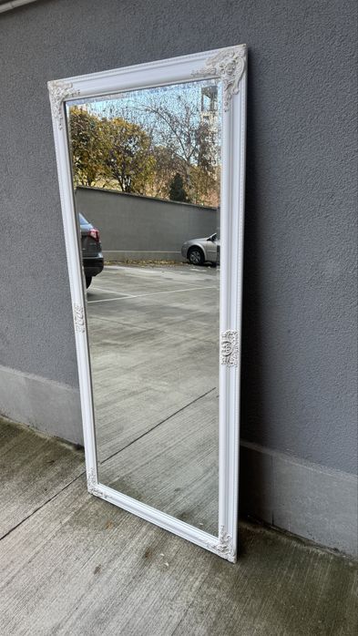 Огледало за украса  - под наем !