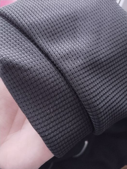 Продам спортивный костюм