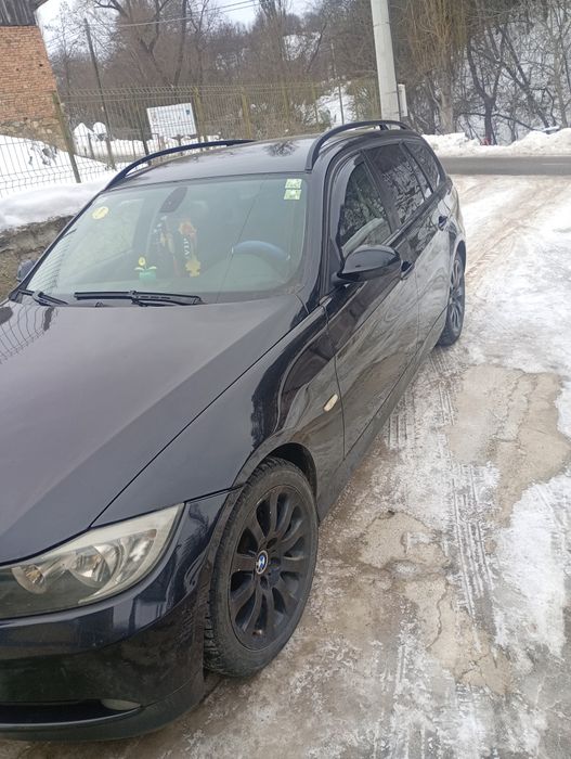Vând BMW s3 E91 motor 2.0 cai putere 177 an 2008